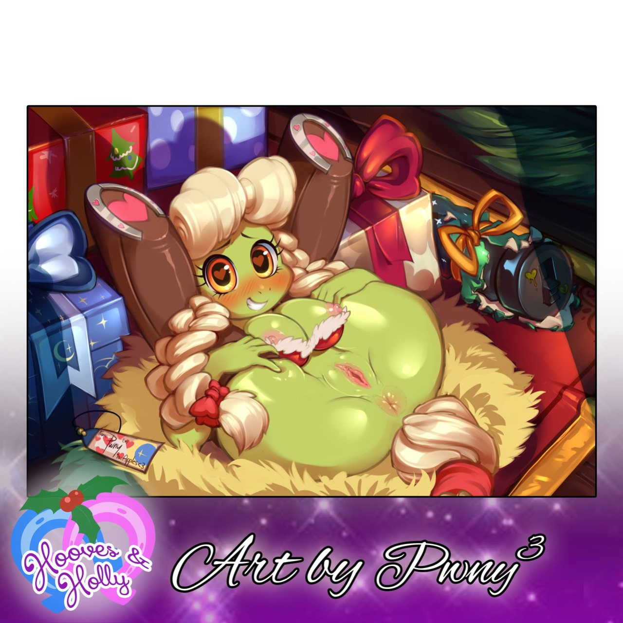 Hooves and Holly Gold Edition